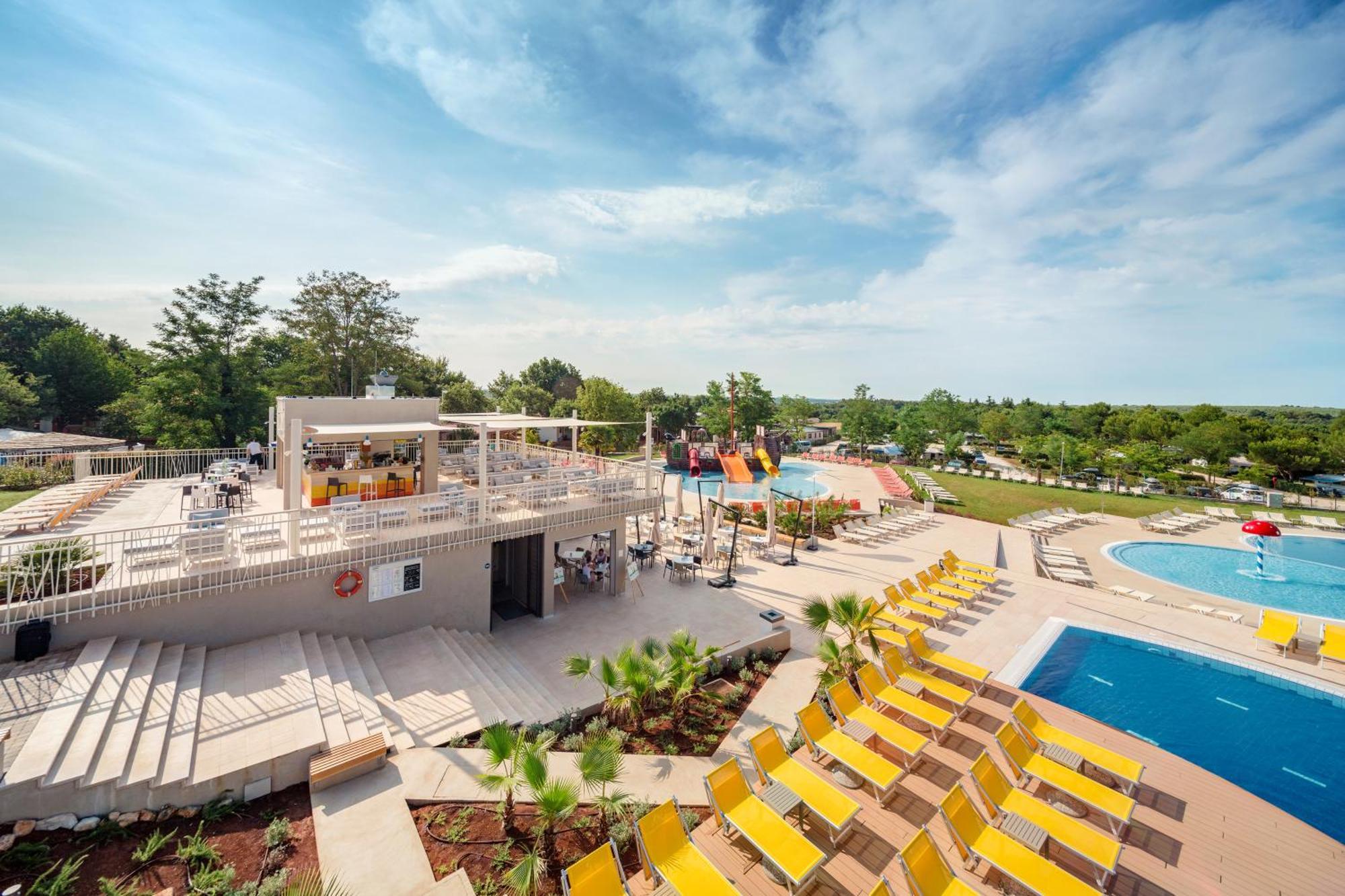Happy Camp Mobile Homes In Valamar Lanterna Poreč